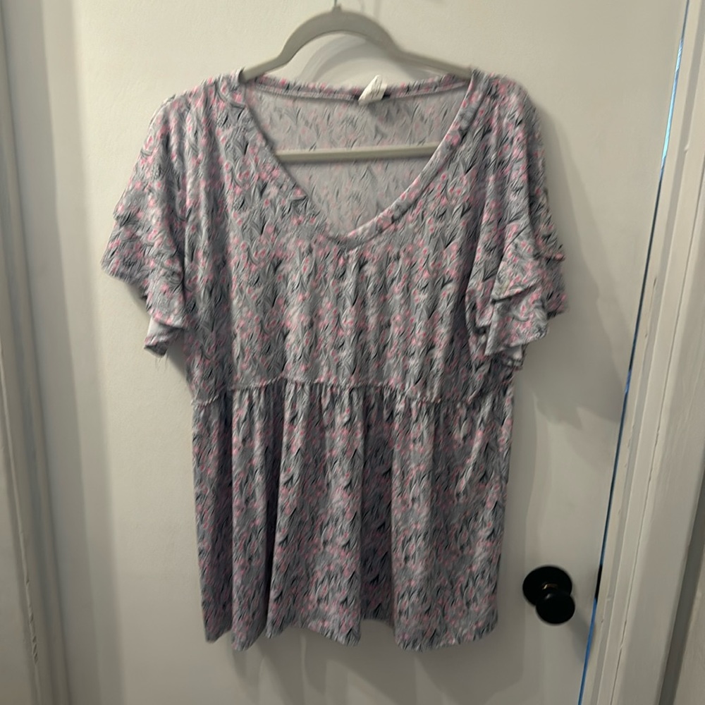 Heimish Flowy Top